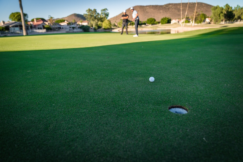 How to Play on Different Types of Golf Course Grass